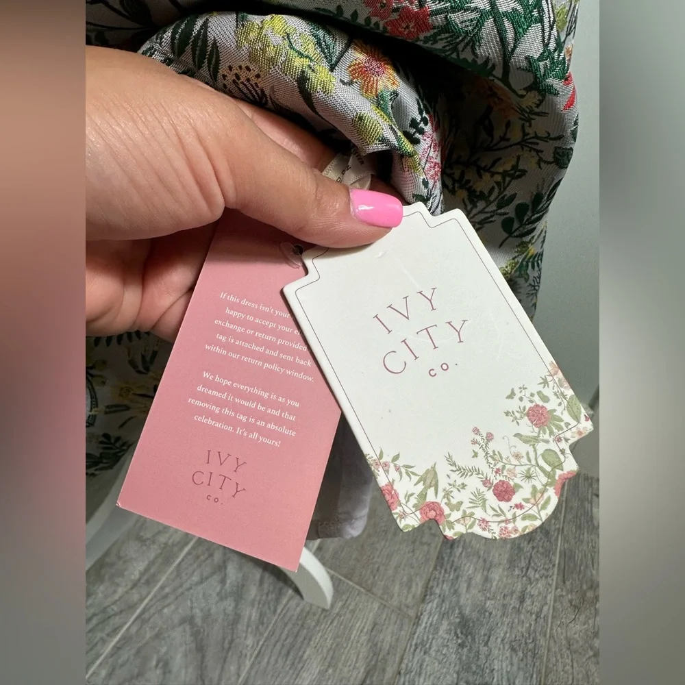 NEW Ivy City Co Avalon Floral Brocade Midii Puff Sleeve Bow Dress Sz 16 - Picture 9 of 17